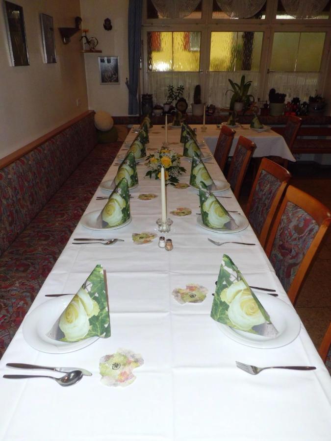 Restaurant - Pension Herrgottstal クレーグリンゲン エクステリア 写真